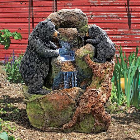 DESIGN TOSCANO Grizzly Gulch Black Bears Sculptural Fountain SH380324